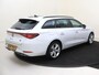 SEAT Leon Sportstourer 1.4 TSI eHybrid PHEV FR Business Intense | SoH 100% | Trekhaak | Navigatie | Parkeerassistent | Adaptieve cruise control | Dodehoek detectie | Achteruitrijcamera | 3-zone airco |