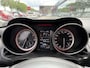 Suzuki Swift 1.2 Select Smart Hybrid | Adaptieve Cruise Control | Achteruitrijcamera met sensoren achter | BSM | Carplay | Navigatie | Trekhaak afneembaar