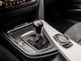 BMW 3-Serie 316i M Sport Executive (GROOT NAVI, M PAKKET, DEALER ONDERHOUDEN, CLIMATE, ALCANTARA SPORTSTOELEN, STOELVERWARMING, GETINT GLAS, ELEK ACHTERKLEP, NIEUWSTAAT)