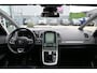 Renault Scenic TCe 130 Initiale Paris | CAMERA | LEDER | PANORAMADAK | NAVI | STOELVERWARMING | CRUISE CONTROL | HEAD-UP | CLIMATE CONTROL | PDC | LMV