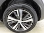 Peugeot 3008 SUV Allure Pack 130pk Automaat | Lage kilometerstand | Navigatie | Achteruitrijcamera | Handsfree achterklep | Climate Control | Keyless | Parkeersensoren v+a | Cruise Control | Dodehoeksensor | Led koplampen | Apple Carplay / Android Auto | Bluetooth | DAB+ radio | Donker getint glas | 18" lichtmetalen velgen |
