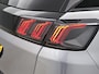 Peugeot 3008 SUV Allure Pack 130pk Automaat | Lage kilometerstand | Navigatie | Achteruitrijcamera | Handsfree achterklep | Climate Control | Keyless | Parkeersensoren v+a | Cruise Control | Dodehoeksensor | Led koplampen | Apple Carplay / Android Auto | Bluetooth | DAB+ radio | Donker getint glas | 18" lichtmetalen velgen |