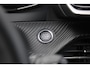 Peugeot e-208 EV Allure Avantage 51 kWh | Apple carplay | Navigatie | Cruise control | Warmtepomp | On Board Charger 11kW - 3 fase (Vehicle to load) functie | Vision & Navigation Pack