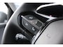 Peugeot e-208 EV Allure Avantage 51 kWh | Apple carplay | Navigatie | Cruise control | Warmtepomp | On Board Charger 11kW - 3 fase (Vehicle to load) functie | Vision & Navigation Pack