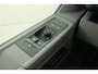 Volkswagen Transporter 2.0 TDI L2H1 150PK | DSG | Dubbele Cabine | Airco | Cruise | Camera | Carplay | Trekhaak