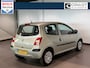 Renault Twingo 1.2 Authentique Airco Nieuwe apk.