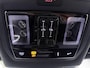 Volkswagen Tiguan 1.5 eHybrid R-Line Edition Automaat - Panoramaschuif-kanteldak - LED - Trekhaak - Camera - Black Style Pakket - Stoelverwarming