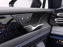 Volkswagen Tiguan 1.5 eHybrid R-Line Edition Automaat - Panoramaschuif-kanteldak - LED - Trekhaak - Camera - Black Style Pakket - Stoelverwarming