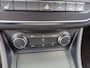 Mercedes-Benz A-klasse 200 Ambition /AMG-Styling/Navi/Carplay/Stoelverw./18"/Xenon/
