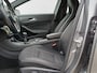 Mercedes-Benz A-klasse 200 Ambition /AMG-Styling/Navi/Carplay/Stoelverw./18"/Xenon/