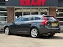 Volvo V60 R-Design 1.6 T4 180 pk - LEES OMSCHRIJVING -
