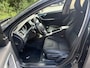 Volvo V60 R-Design 1.6 T4 180 pk - LEES OMSCHRIJVING -