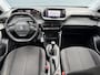 Peugeot 2008 1.2 PureTech Active 1e Eigenaar,360°Camera,Carplay,Dealer Onderhouden,102pk,Pdc,Lm velgen,6 Bak,N.A.P,Apk tot 08-2028