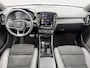 Volvo XC40 T2 R-Design | 360 Camera | Trekhaak | Panoramadak | Premium audio | Stuurwiel verwarmd |