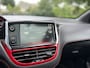 Peugeot 208 GTi 1.6T 220 pk - NL auto - Panoramadak - Halfleder - snel!