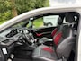 Peugeot 208 GTi 1.6T 220 pk - NL auto - Panoramadak - Halfleder - snel!