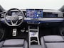 Volkswagen Tiguan 1.5 eHybrid R-Line Business Automaat - Leer - Panoramaschuif-kanteldak - Trekhaak - IQ light - Head-up display - 360 Camera - Navigatie