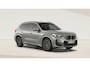 BMW iX1 eDrive20 67 kWh M Sport Edition Trekhaak - Panoramadak - Driving/Parking assistant plus - Head up - Harman Kardon - Actieve stoelen voor - Getinte ruiten - Comfort Access -