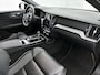 Volvo S60 2.0 Recharge T6 AWD R-Design | Automaat | Apple Carplay / Android Auto | Achteruitrijcamera | Parkeersensoren | Stoelverwarming | Stuurverwarming |