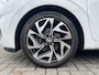 Hyundai i10 1.0 T-GDI N Line 5-zits | Apple Carplay/Android Auto | N-Line pakket | Lichtmetalen velgen | Stoel/stuurverwarming | Achteruitrijcamera |