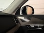 Volvo XC90 T8 AWD Recharge Ultra Ultimate Dark | Stoelventilatie | Trekhaak | 360 Camera | Head-Up Display | Stoelmassage | 455pk | Harman Kardon | Adaptieve Cruise Control | Stoelverwarming voor+achter | Stuurwielverwarming | Schuifdak | 20 Inch | Full LED Meesturende koplampen | Pilot Assist | BLIS Dode Hoek Detectie | Alcantara hemelbekleding | Lederen handgrepen en zonnekleppen | Elektrische voorstoelen geheugen | Nappa Lederen bekleding | Zitting verlenging voorstoelen | Lederen Dashboard | Google Infotainment | Keyless Drive | Parkeersensoren voor+achter | Privacy Glass | Elektrisch bedienbare achterklep | Geïntegreerde zongordijnen achterportieren | Geïntegreerd kinderzitje achterin | Verlichte instaplijsten | 7-Persoons | 4-Zone Climate Control | DAB Radio | Apple Carplay/Android Auto | Draadloos telefoon opladen | Volvo On Call met mobiele App functie | Platinum Grey Metallic |