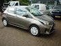 Toyota Yaris 1.5 Hybrid Now leuke auto en zuinig