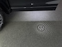 Volkswagen Tiguan 1.5 eHybrid R-Line Business Automaat - IQ light - Trekhaak - Panoramaschuif-kanteldak - Leer - Navigatie - Head-up display