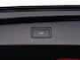 Volkswagen Tiguan 1.5 eHybrid R-Line Business Automaat - IQ light - Trekhaak - Panoramaschuif-kanteldak - Leer - Navigatie - Head-up display