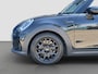 MINI Cooper 1.5 Classic | Cruise Control | Navigatie | Climate Control | PDC |