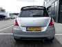 Suzuki Swift 1.2 Exclusive ECC / Stoelverwarming / Bluetooth / 5-Drs / Lmv / Afnb. Trekhaak / NL-Auto NAP!