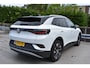 Volkswagen ID.4 Pro 77 kWh 204PK | SOH 97% | PANORAMADAK | STOELVERW. | CAMERA | MEMORY | HEAD-UP | NAVIGATIE | WARMTEPOMP | APP. CONNECT | ADAPT. CRUISE | DAB+