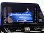 Toyota C-HR / C-HR+ 1.8 Hybrid Bi-Tone Plus | Automaat | Achteruitrijcamera | Parkeersensoren | Stoelverwarming | Lederen Bekleding | JBL Audio |