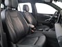 Volkswagen Tiguan 1.5 eHybrid R-Line Edition | Private lease vanaf €907 | 272 pk Automaat (DSG) | Verlengde garantie | Navigatie | Panoramadak | Trekhaak (wegklapbaar) | Parkeersensoren (Park assist) | Rondomzicht camera | Lederen bekleding | Stoelverwarming/ventilatie |