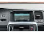 Volvo V60 T3 Automaat Ocean Race | Standkachel | Panoramisch Schuif-/Kanteldak | Park Assist & Camera Achter | Stoelverwarming | 2-Zone Climate Control | Cruise Control | Lederen Bekleding |