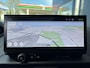 Peugeot e-Partner EV 50kWh 136pk L1 | Navigatie | Digitale binnenspiegel | Apple Carplay & Android Auto | Warmtepomp | 16" Lichtmetalen velgen | Houtenvloer in laadruimte met antislip afwerking (9mm) + houten zijwanden | Volledige scheidingswand met kledinghaak | Pakket Comfort Connect