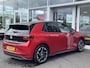 Volkswagen ID.3 Pro 58 kWh PDC voor & Achter | Navigatie | Achteruitrijcamera | Cruise control | Climate control| Stoelverwarming voor | Panoramadak