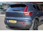 Volvo XC40 2.0 B4 PLUS BLACK EDITION