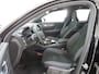 Volvo EX40 Single Motor Extended Range Ultra 82 kWh | Panoramadak | BLIS | PDC V+A en 360 camera | Stoel + Stuurverwarming | All Season banden | Harmen-Kardon Audio |
