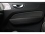 Volvo XC60 T8 PLUG-IN HYBRID AWD PLUS BLACK EDITION *VOL!* -PANO.DAK|BOWERS&WILKINS|LUCHTVERING|360°CAM|PRIVACY.GLAS|HEAD-UP DISP.|SPORTSTOELEN|TREKHAAK|21"