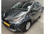 Toyota Aygo 1.0 VVT-i x-now 2e Eigenaar - NAP - Cruise - Airco