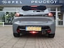 Peugeot 208 GT HYBRID 145pk e-DCS6 automaat, Rijklaarprijs, Camera voor en achter Adaptieve cruise control Keyless entry & start