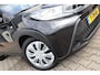 Toyota Aygo X 1.0 VVT-i MT Play Trekhaak | Armsteun | All Seasonbanden