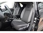 Toyota Aygo X 1.0 VVT-i MT Play Trekhaak | Armsteun | All Seasonbanden
