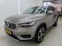 Volvo XC40 1.5 T4 Recharge Inscription | Trekhaak | PDC V+A en Camera | Adaptive Cruiscontrol | Stoel + Stuurverwarming | Extra Getint Glas |