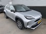 Toyota Yaris Cross 1.5 Hybrid First Edition / bitone / NL auto / unieke km stand! / absolute nieuw staat!