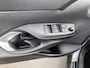 Toyota Yaris Cross 1.5 Hybrid First Edition / bitone / NL auto / unieke km stand! / absolute nieuw staat!