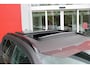 Volvo XC40 2.0 B4 197PK PLUS BLACK EDITION PANORAMISCH SCHUIF/KANTELDAK | LIGHTING PACK - MATRIX LED KOPLAMPEN MET REINIGINGSINSTALLATIE EN MISTLAMPEN | PREMIUM AUDIO BY HARMAN KARDON | APPLE CARPLAY/ANDROID AUTO | DRAADLOZE TELEFOONLADER | LICHTMETALEN VELGEN 20'' 5-SPAAKS BLACK EDITION | VISIUAL PARK ASSIST (360 GRADEN CAMERA) | PARKEERSENSOREN VOOR + ACHTER | BLIND SPOT INFORMATION SYSTEM (DODE HOEK BEWAKING) | INKLAPBARE TREKHAAK MET 2000KG TREKGEWICHT! | POWER SEATS - ELEKTRISCH VERSTELBARE VOORSTOELEN MET GEHEUGEN OP BESTUURDERSSTOEL | STOEL, STUUR EN VOORRUIT VERWARMING | ELEKTRISCH NEERKLAPBARE HOOFDSTEUNEN ACHTER | VOLVO GUARD ALARM | ELEKTRISCH BEDIENBARE ACHTERKLEP | EXTRA GETINT GLAS ACHTERPORTIEREN EN ACHTERRUIT | GEWRAPT MET 3M MAT ZWARTE WRAP |