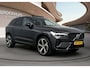 Volvo XC60 2.0 T8 Plug-in hybrid AWD Ultra Dark | Trekhaak | Bower & Wilkins | Luchtvering |  PDC V+A en 360 camera | 21 inch LM | Extra getint glas |