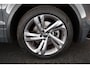Volkswagen Tiguan 1.4 TSI 245pk eHybrid R-Line Business+ Trekhaak Camera HUD Keyless DCC Virtual Cockpit Navigatie
