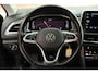 Volkswagen T-Roc 1.5 TSI 150pk DSG Style Trekhaak Camera LED Virtual Cockpit Navigatie